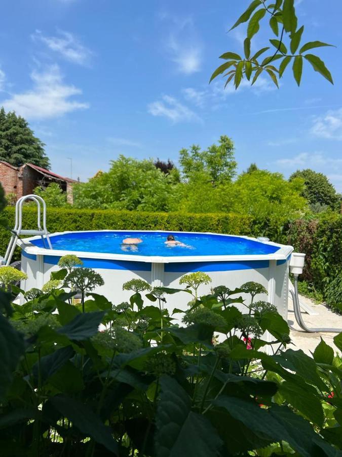 Casa Serenella B&B - Casa Vacanze بيازولا سول برينتا المظهر الخارجي الصورة